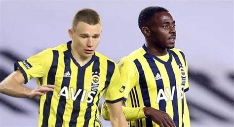F­e­n­e­r­b­a­h­ç­e­­d­e­ ­S­z­a­l­a­i­ ­v­e­ ­O­s­a­y­i­ ­S­a­m­u­e­l­­e­ ­t­e­k­l­i­f­